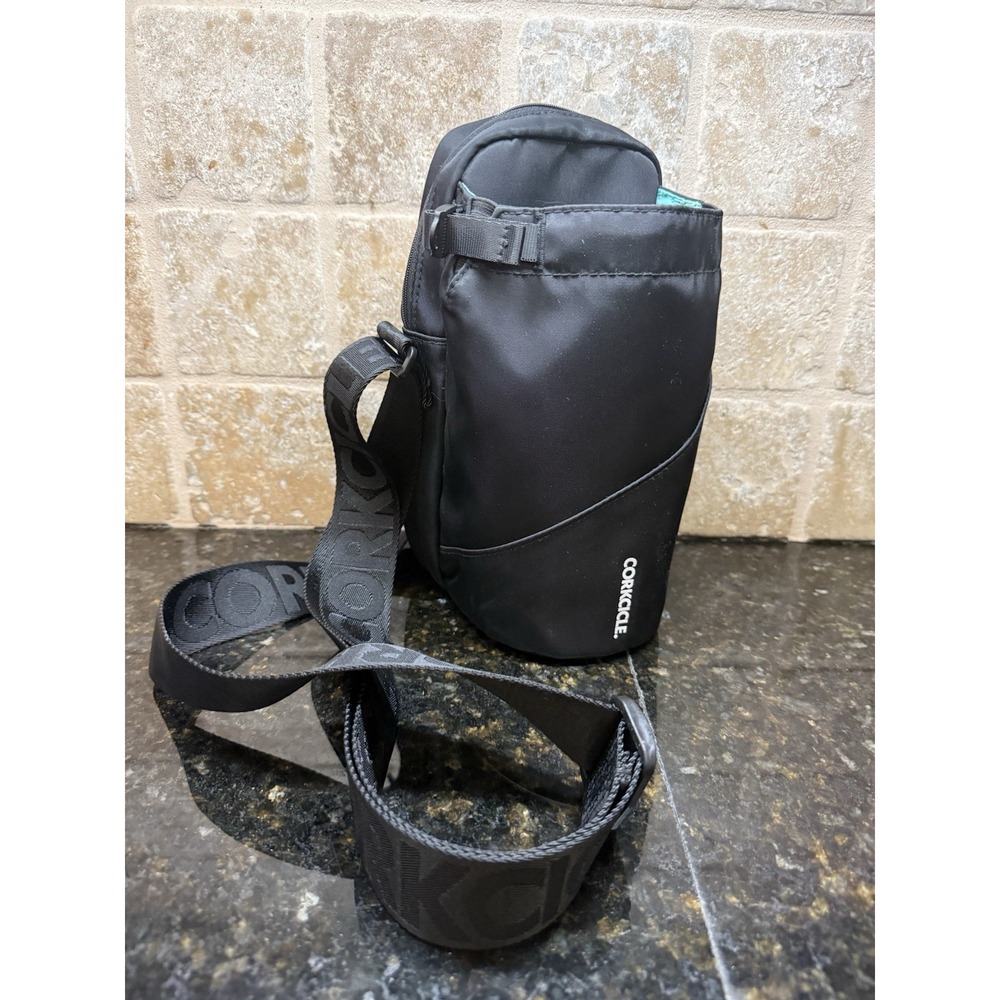 Corkcicle Cooler Sling Bag Crossbody Holder, Perfect for Holding 16 oz - 40‎ oz